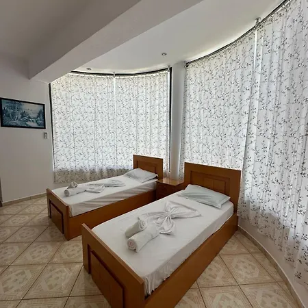 Lejlighedshotel Seli's Ksamil