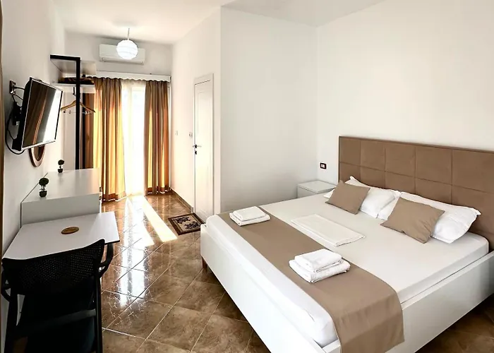 Seli's Hotel apartamentowy Ksamil